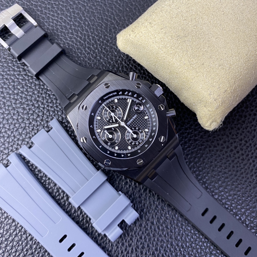 Audemars Piguet Royal Oak Chronograph 42 mm Watch – IW-2108 - Image 9