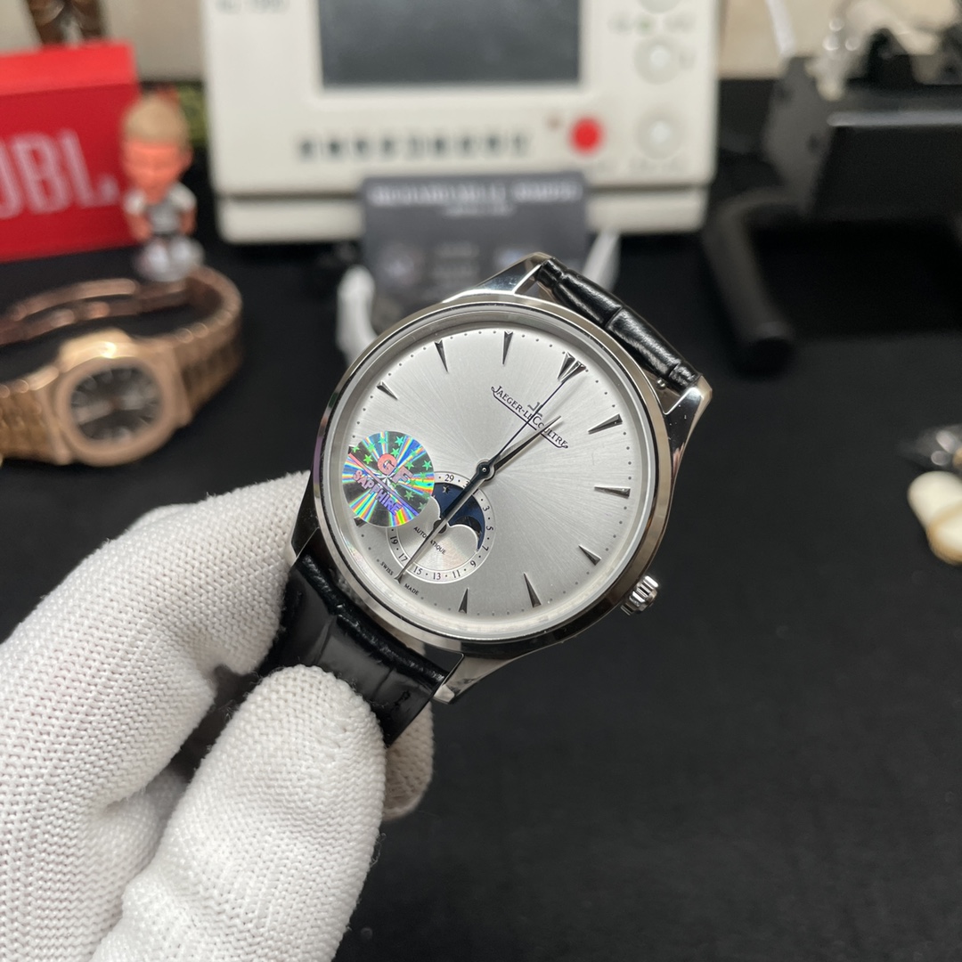 Jaeger-LeCoultre Classic White Dial Moonphase Watch – IW-0448 - Image 3
