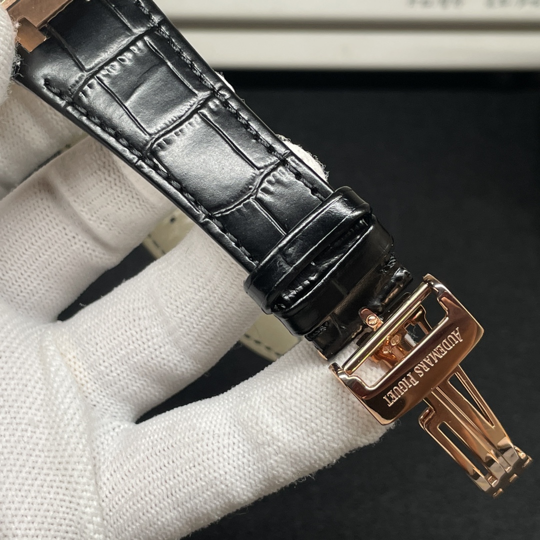 Audemars Piguet Classic Watch – IW-2104 - Image 7