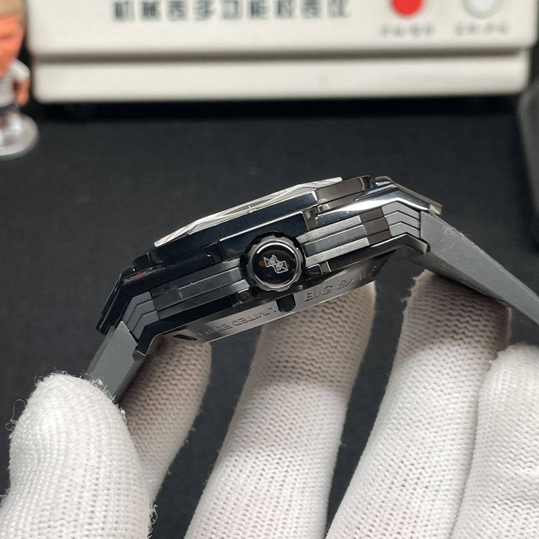 Hublot Classic Chronograph Watch – IW-0347 - Image 4