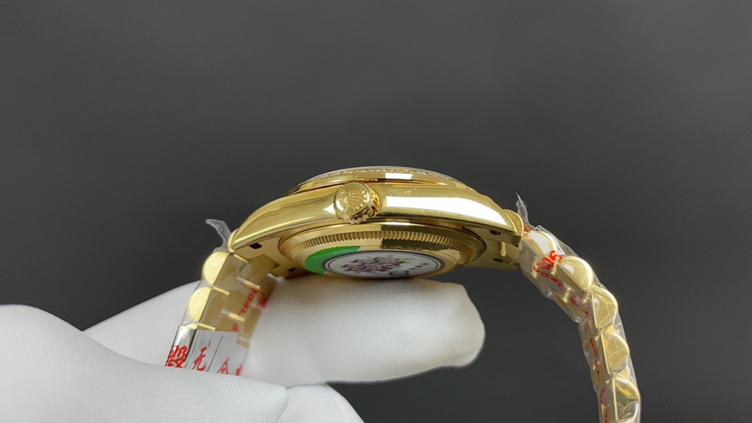 Day-Date Watch – IW-3458 - Image 4