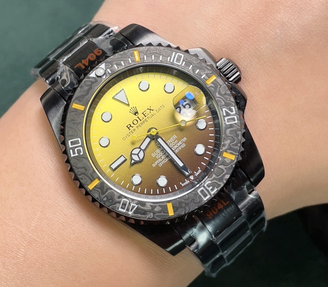 Submariner Luminous Watch – IW-2827 - Image 8
