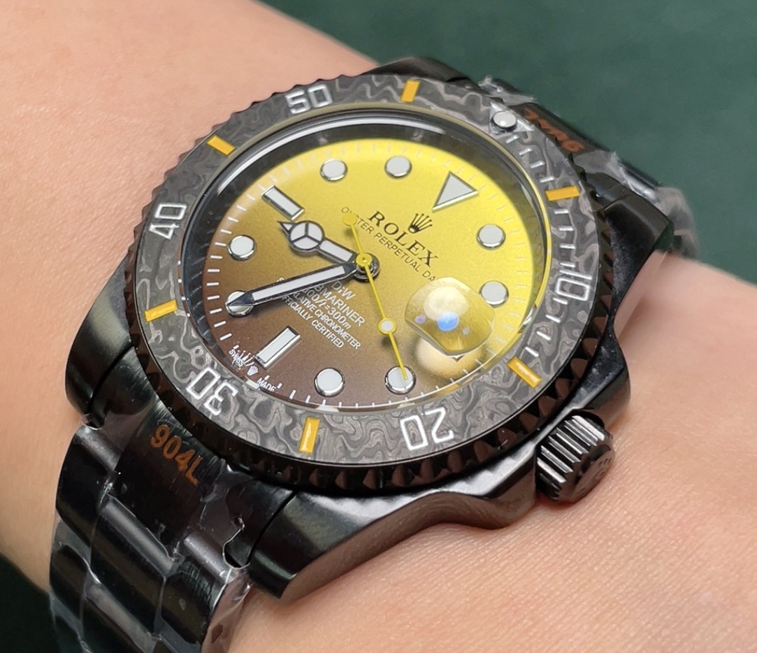 Submariner Luminous Watch – IW-2827 - Image 4