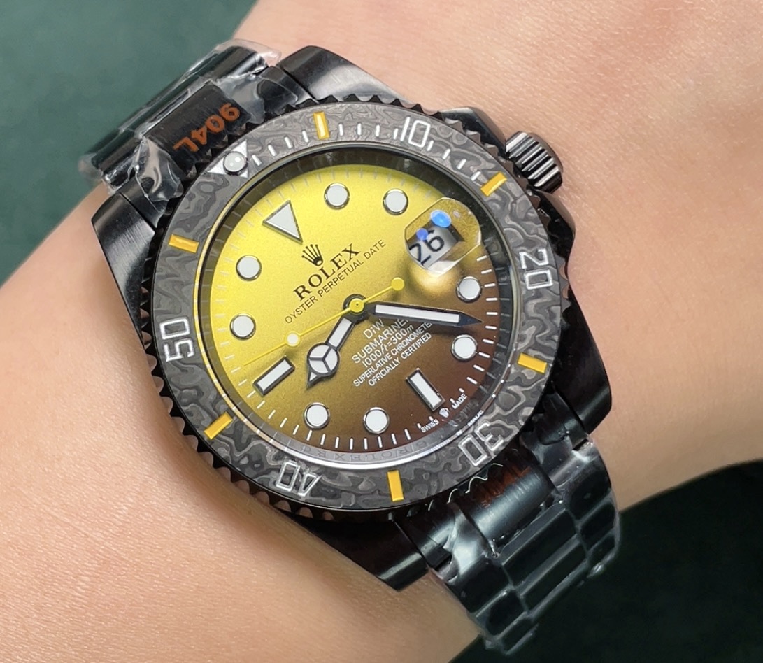 Submariner Luminous Watch – IW-2827