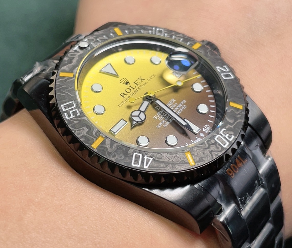 Submariner Luminous Watch – IW-2827 - Image 3