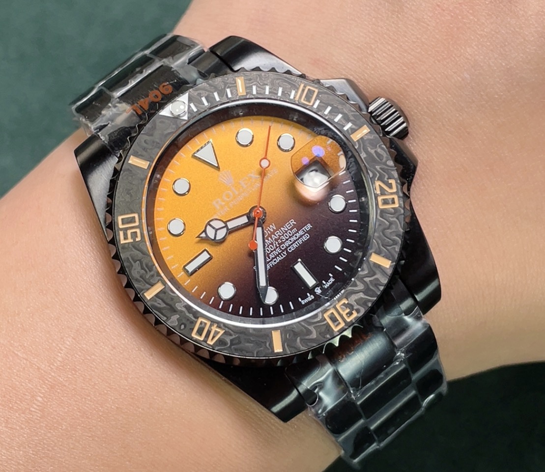 Submariner Luminous Watch – IW-2825 - Image 8
