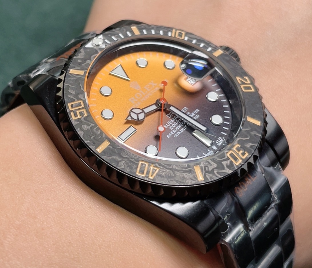 Submariner Luminous Watch – IW-2825 - Image 3