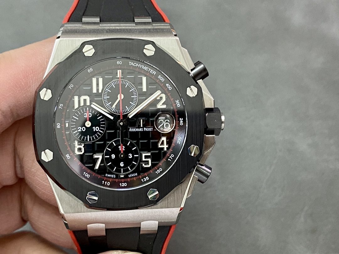 Audemars Piguet Royal Oak Chronograph 42 mm Watch – IW-2047