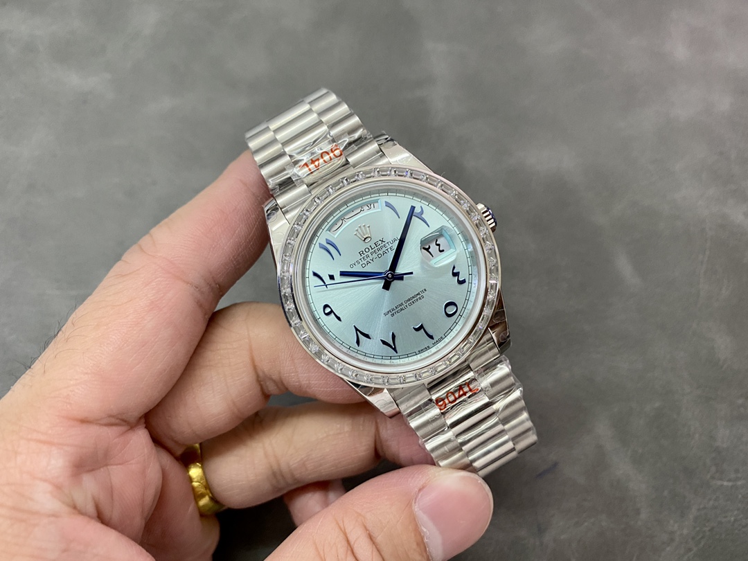 Day-Date Day and Date 40 mm Watch – IW-2840 - Image 4