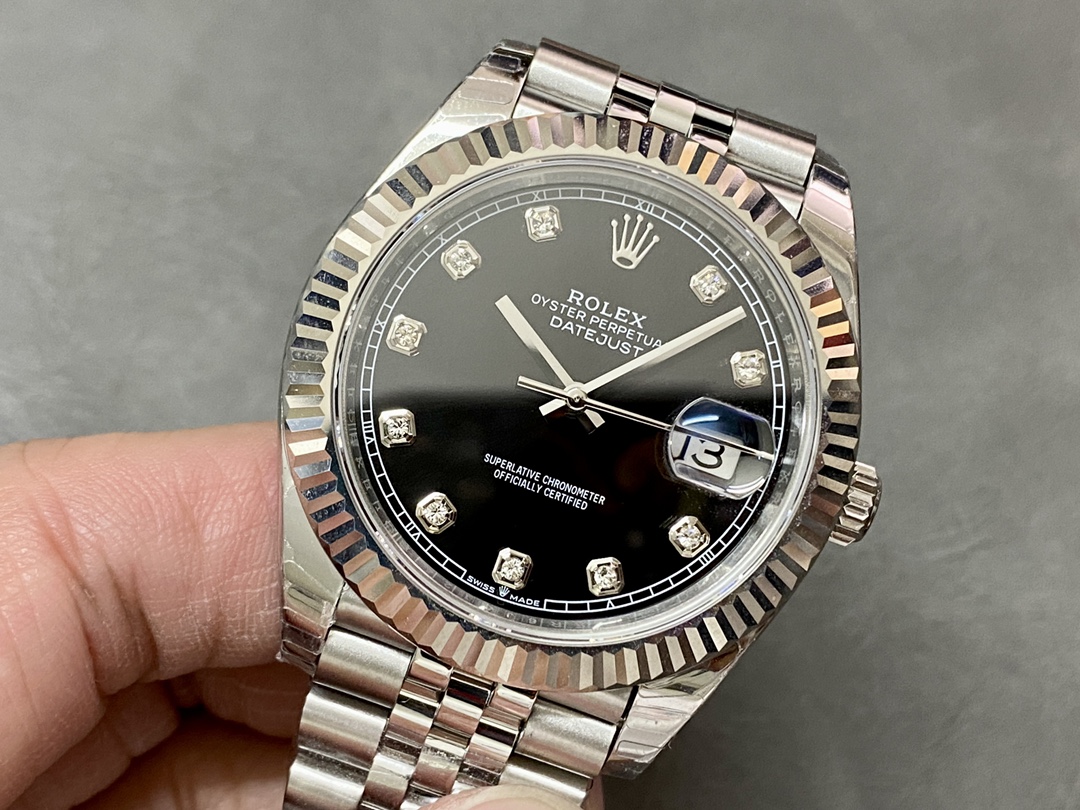 Datejust Ice Blue Luminous 41 mm Watch – IW-2841 - Image 3