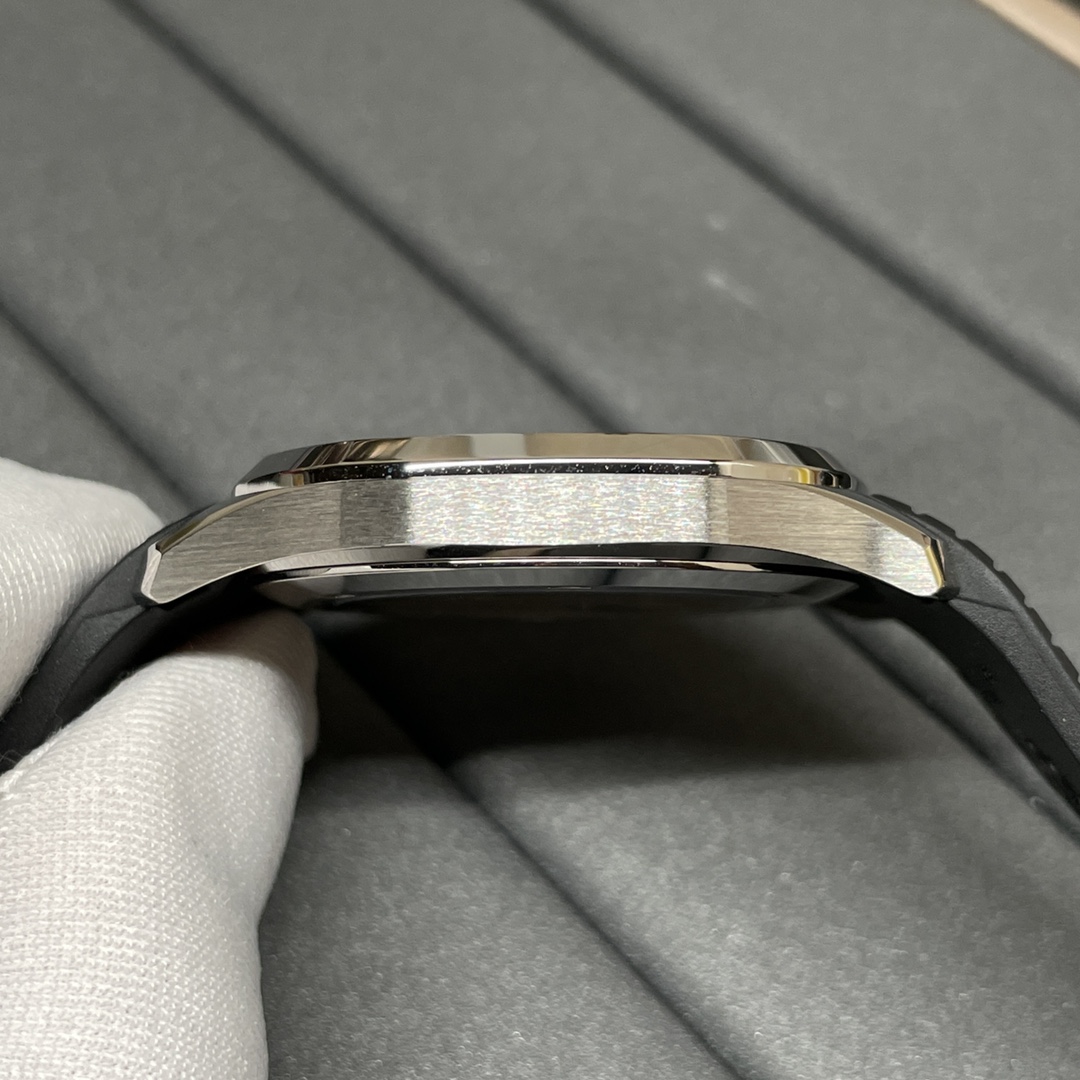 Aquanaut Watch – IW-2395 - Image 7