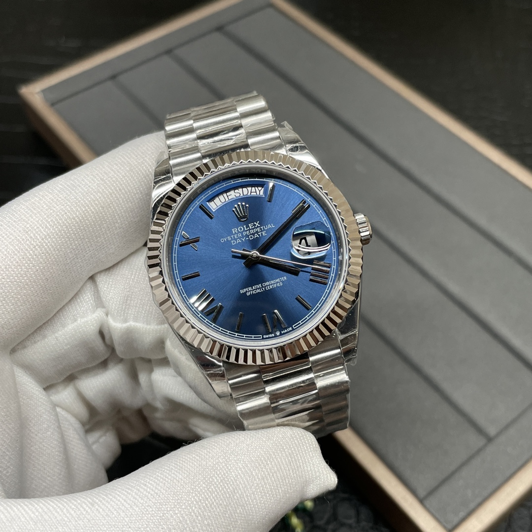 Datejust Day and Date 40 mm Watch – IW-3354 - Image 3