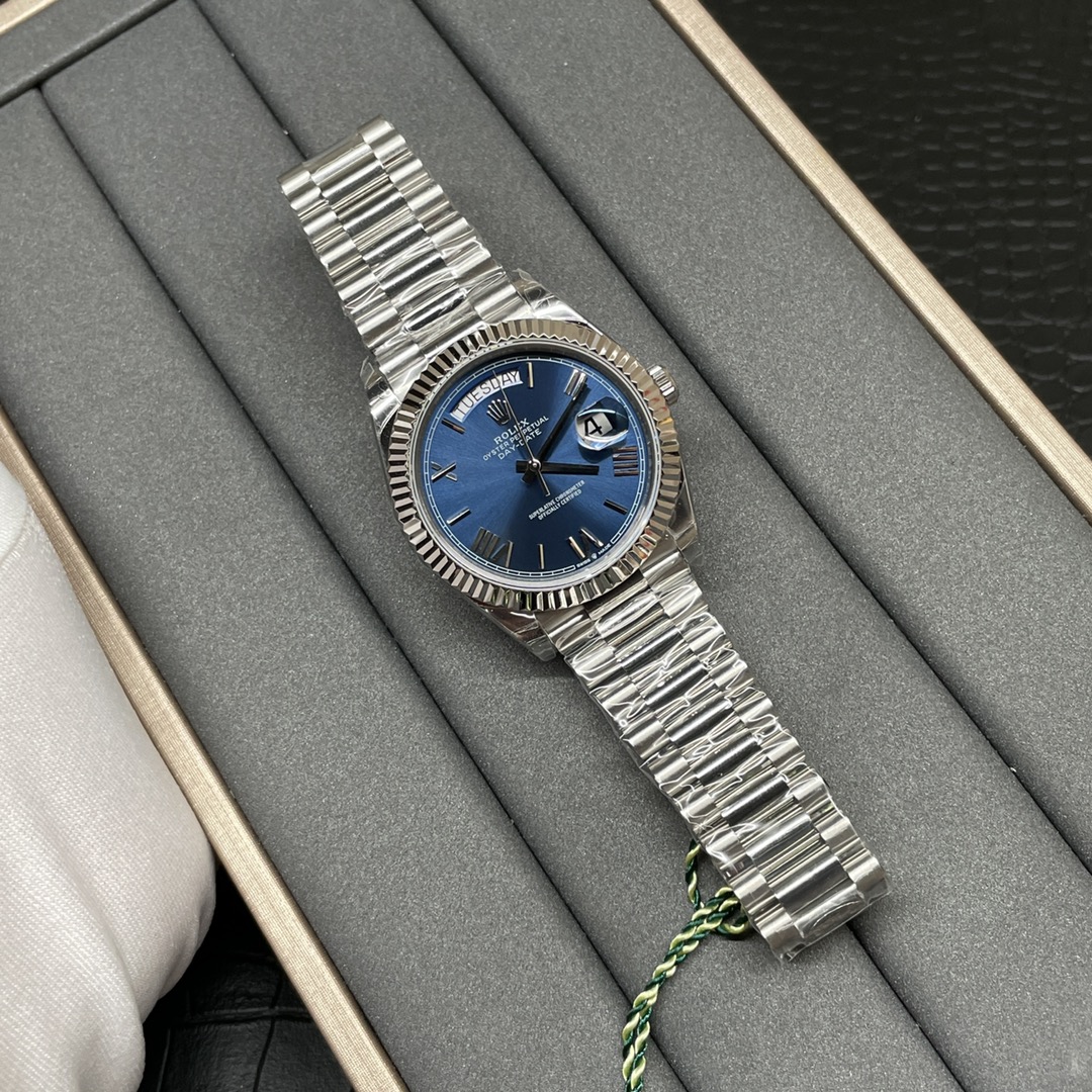 Datejust Day and Date 40 mm Watch – IW-3354