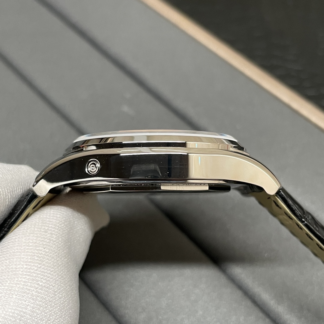 Classic Moonphase 40 mm Watch – IW-0908 - Image 7