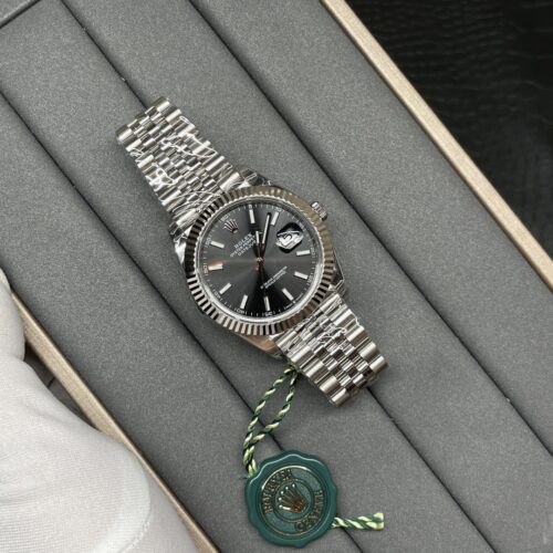 Datejust Black Dial 41 mm Watch – IW-3520