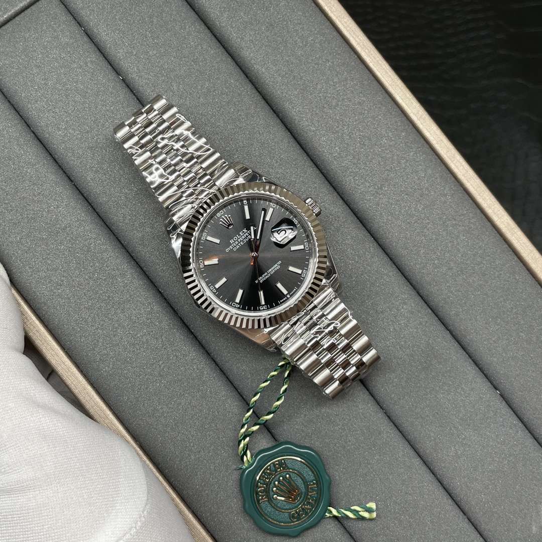 Datejust Black Dial 41 mm Watch – IW-3520