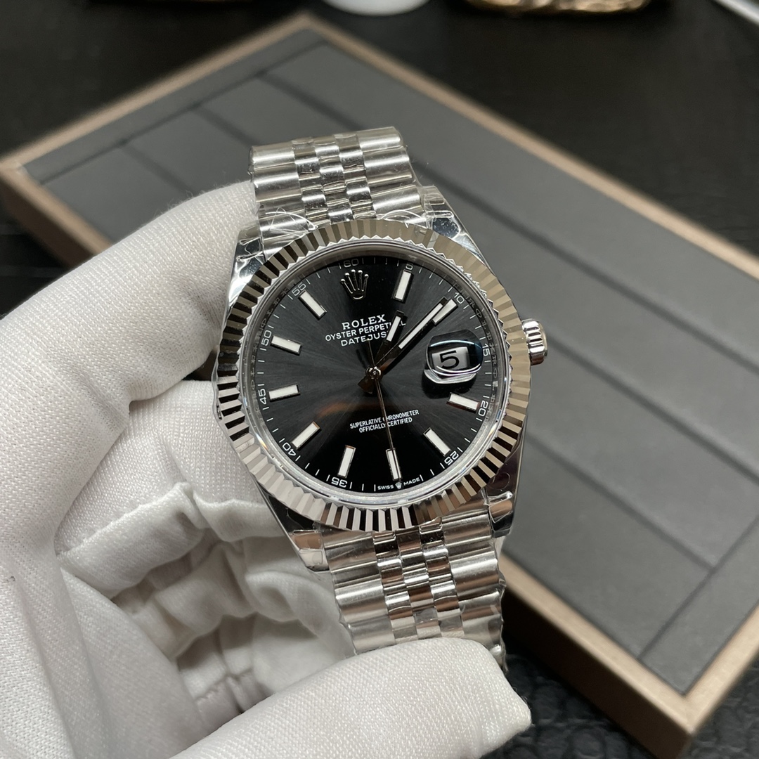 Datejust Black Dial 41 mm Watch – IW-3520 - Image 3