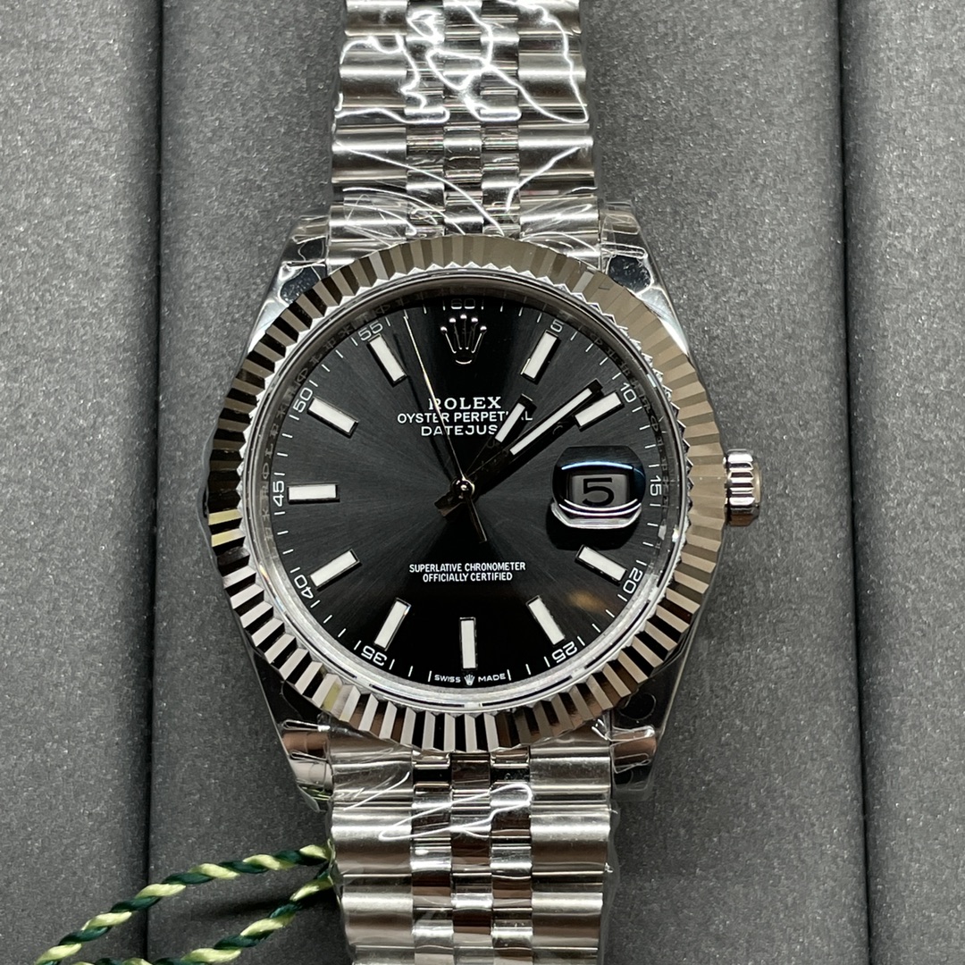 Datejust Black Dial 41 mm Watch – IW-3520 - Image 2