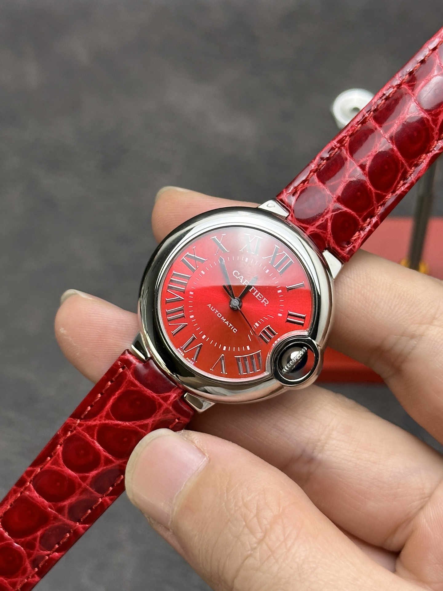 Classic 33 mm Watch – IW-1668 - Image 3