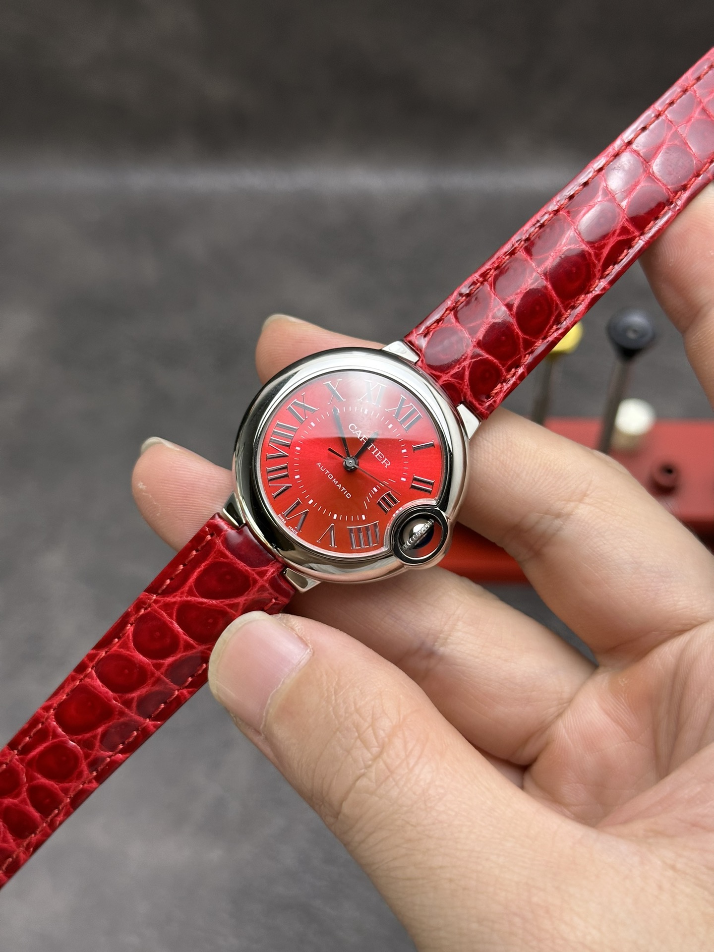 Classic 33 mm Watch – IW-1668 - Image 6
