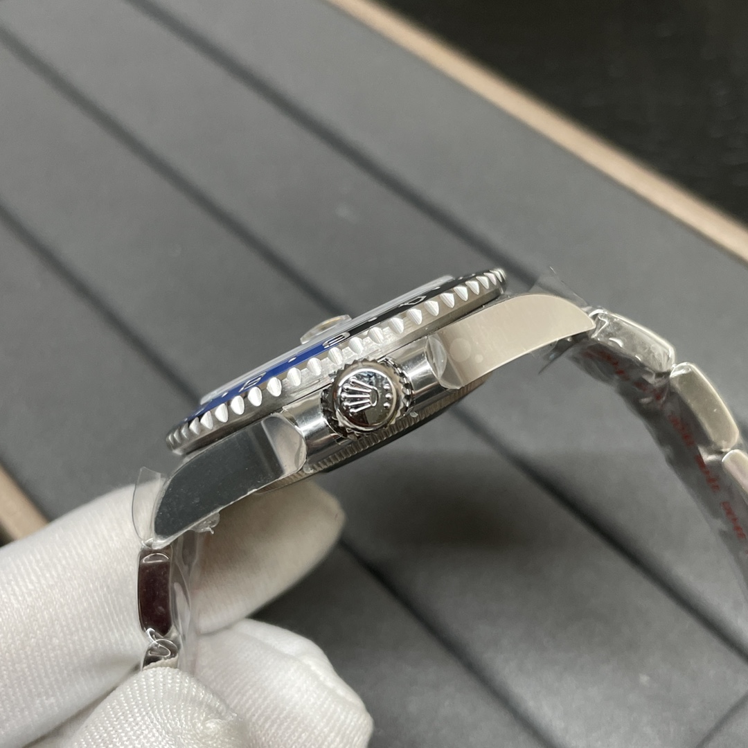 GMT-Master II Watch – IW-3524 - Image 6