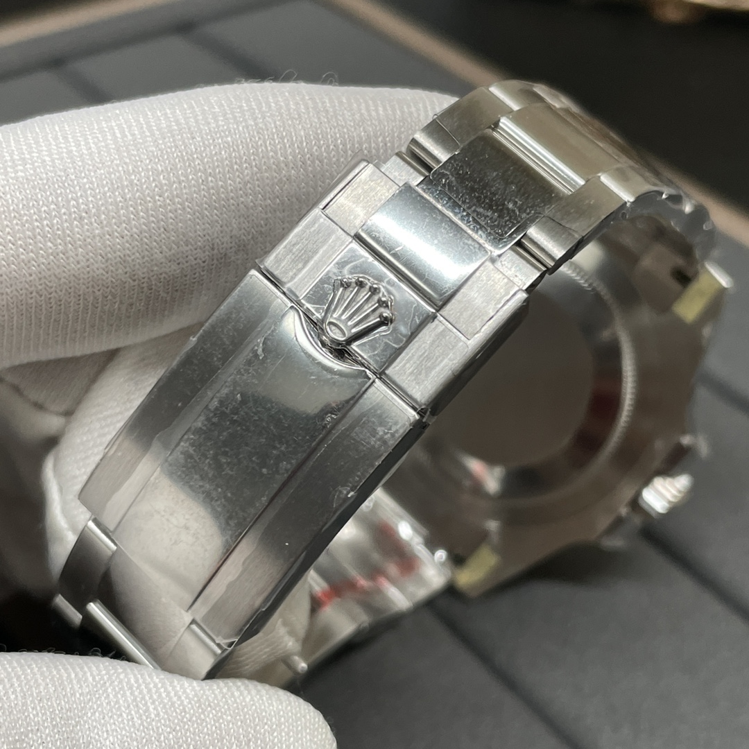 GMT-Master II Watch – IW-3524 - Image 9