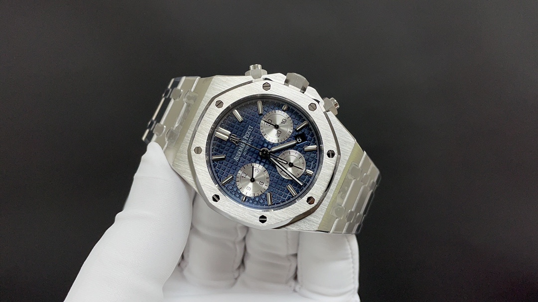 Royal Oak Blue Dial Chronograph Watch – IW-2037 - Image 2