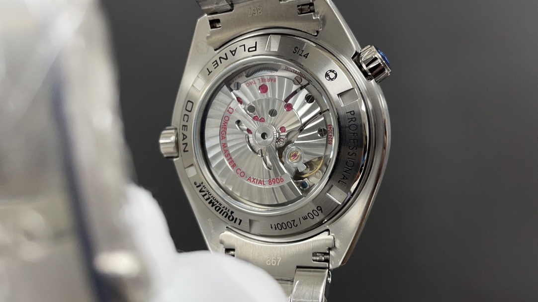 Classic 43.5 mm Watch – IW-1209 - Image 6