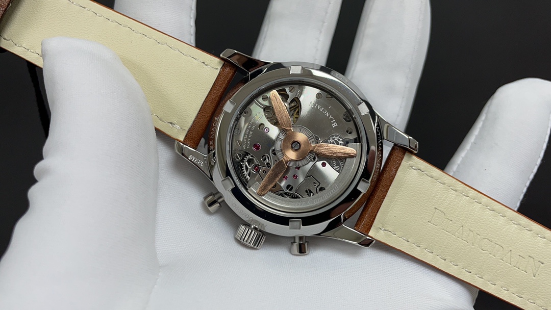 Classic Chronograph 42 mm Watch – IW-0576 - Image 6