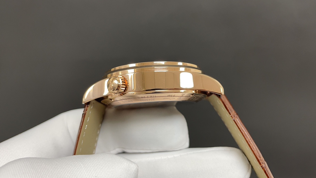 Jaeger-LeCoultre Classic White Dial Watch – IW-0412 - Image 5