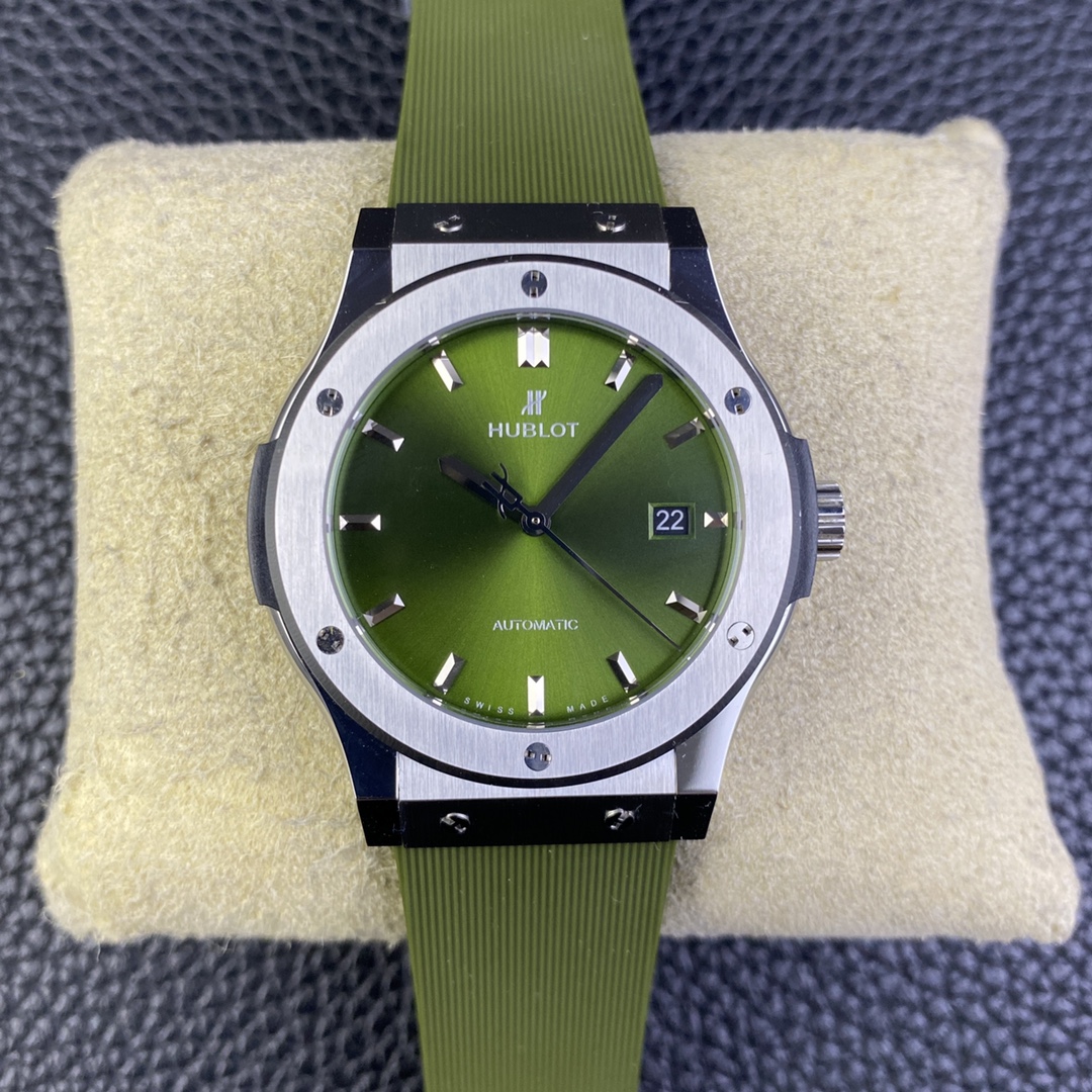 Hublot Classic 42 mm Watch – IW-0341