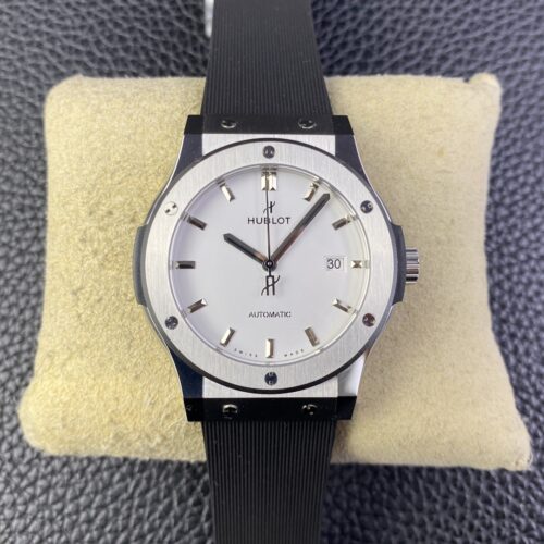 i1690231733_66_0.jpg Hublot Classic 42 mm Watch – IW-0339
