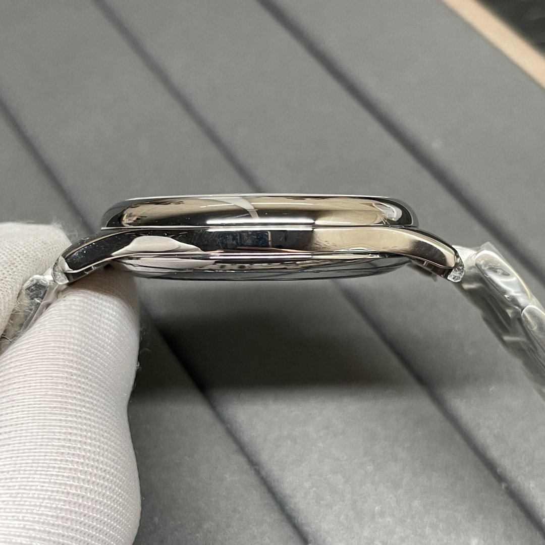 Longines Classic 40 mm Watch – IW-0736 - Image 7