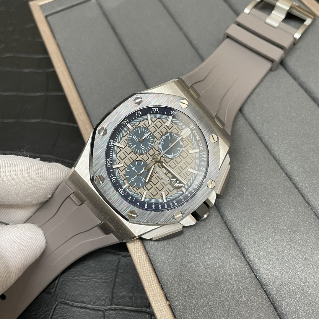 Audemars Piguet Royal Oak Chronograph Watch – IW-2092 - Image 5