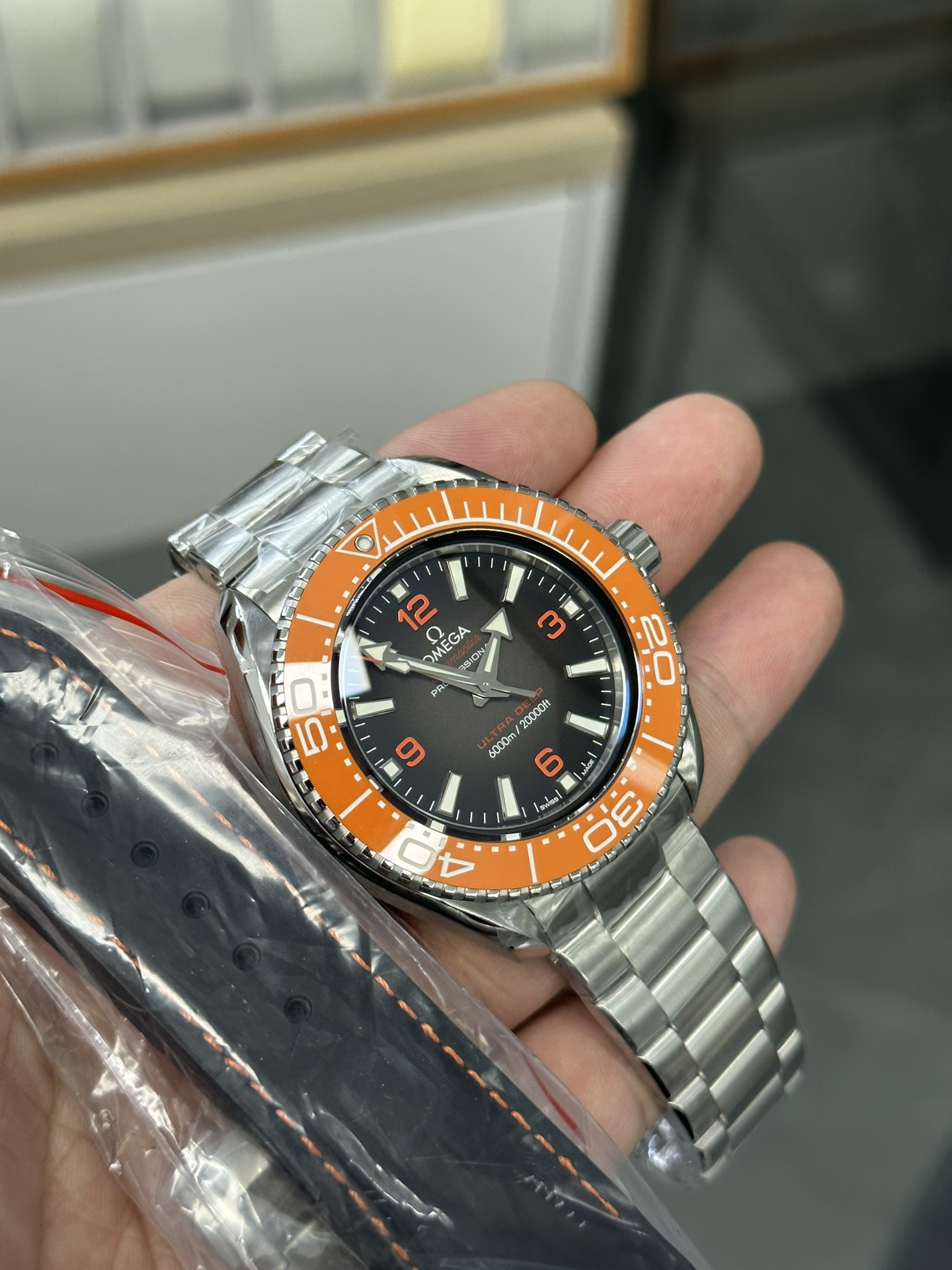 Omega Classic Watch – IW-1257 - Image 3
