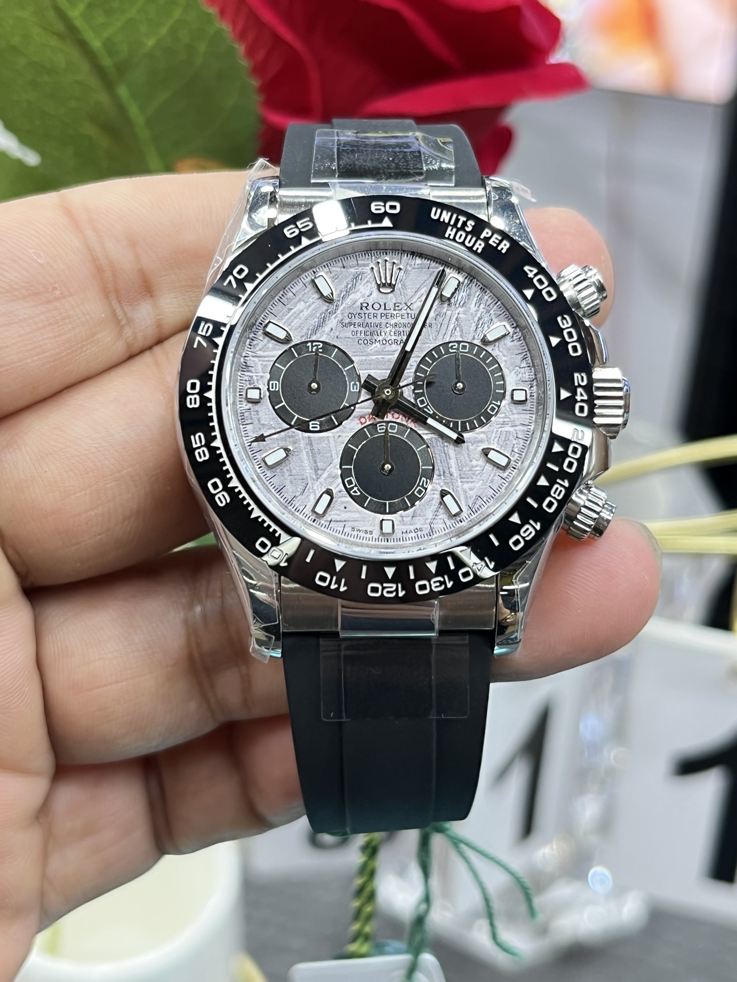 Classic Chronograph Watch – IW-3428 - Image 4