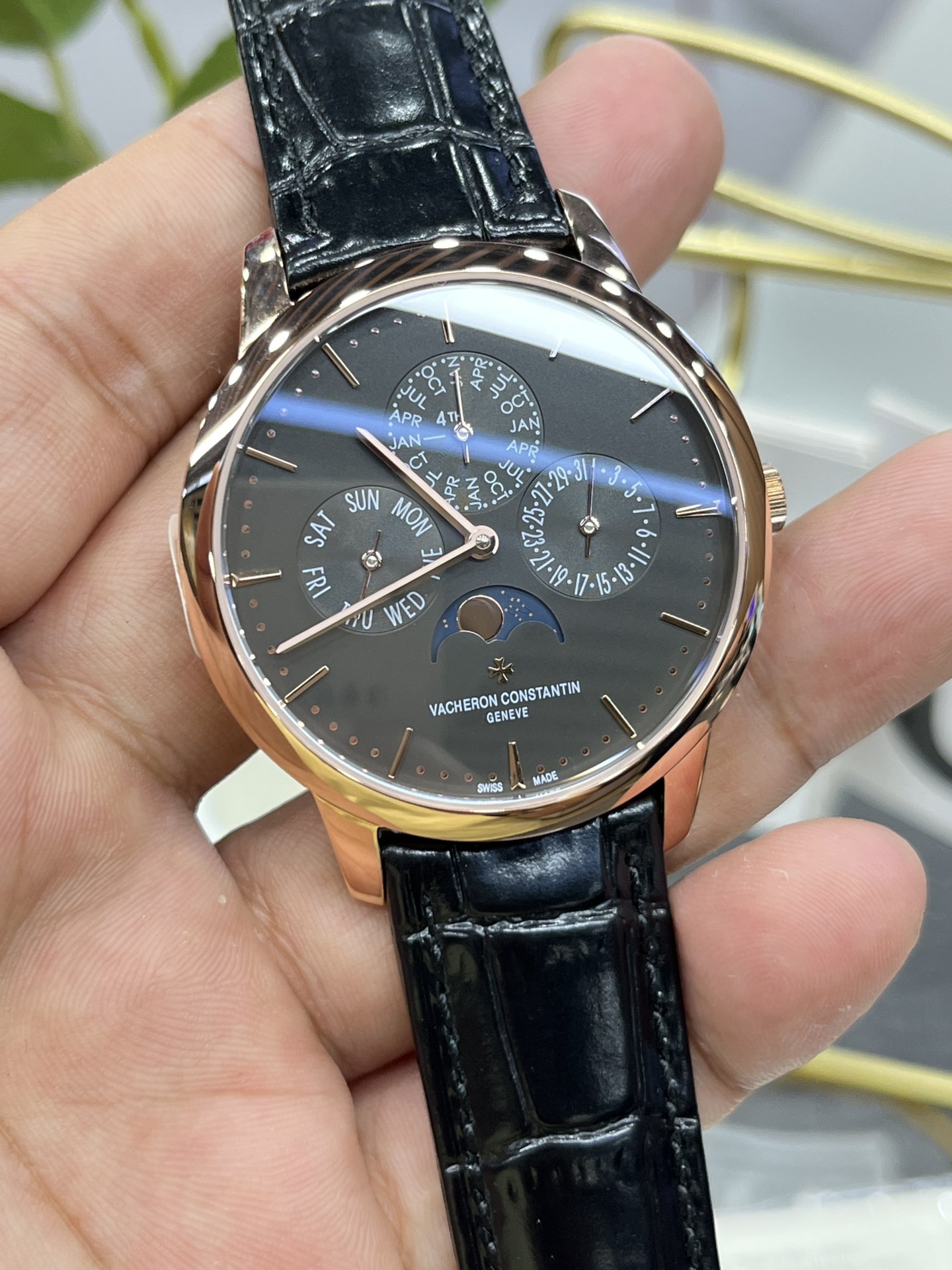 Classic Perpetual Calendar 41 mm Watch – IW-0938 - Image 4