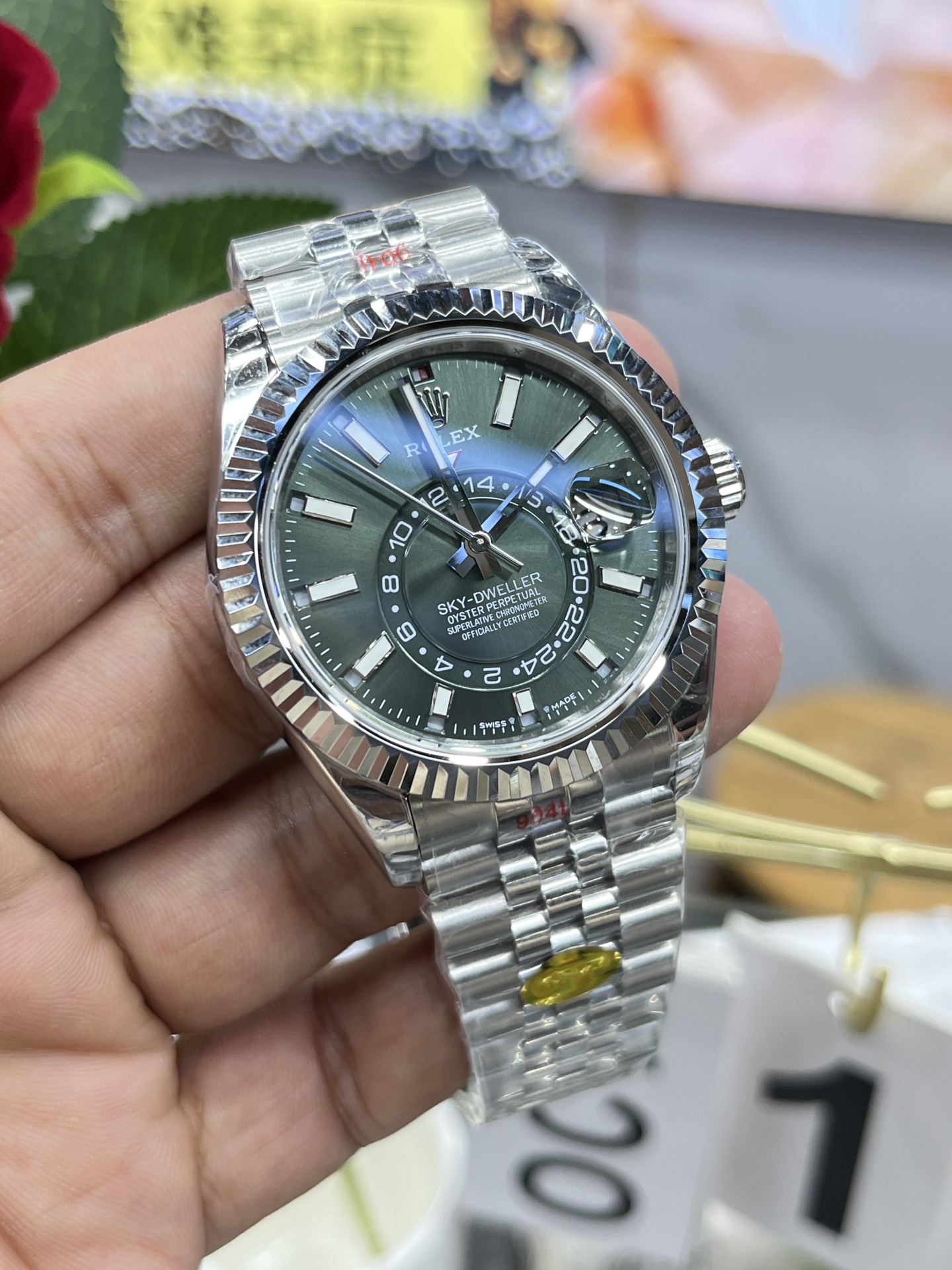 Classic 42 mm Watch – IW-3399 - Image 4