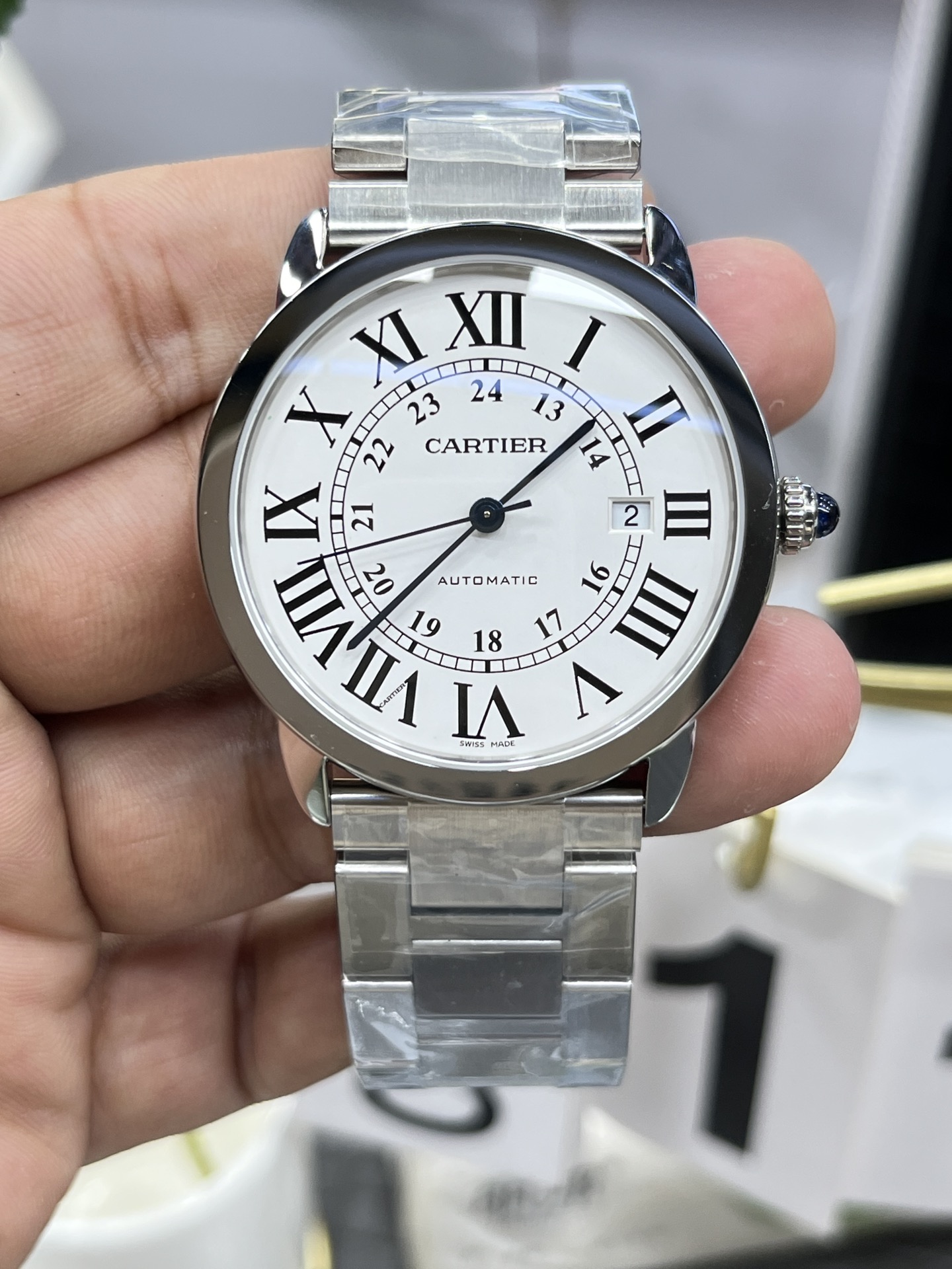 Classic 42 mm Watch – IW-1676 - Image 5