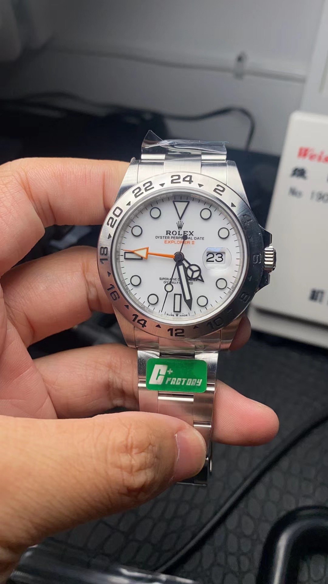 Classic White Dial Watch – IW-3380