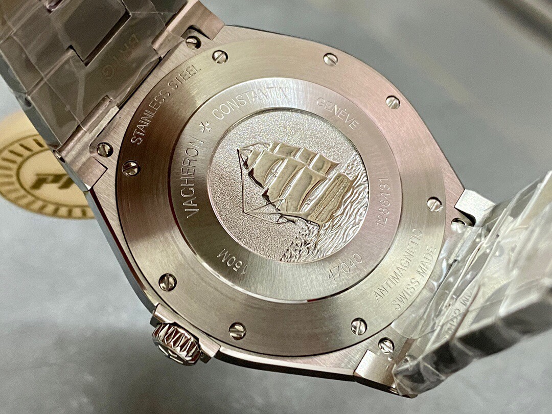 Vacheron Constantin Overseas Luminous 42 mm Watch – IW-0948 - Image 7