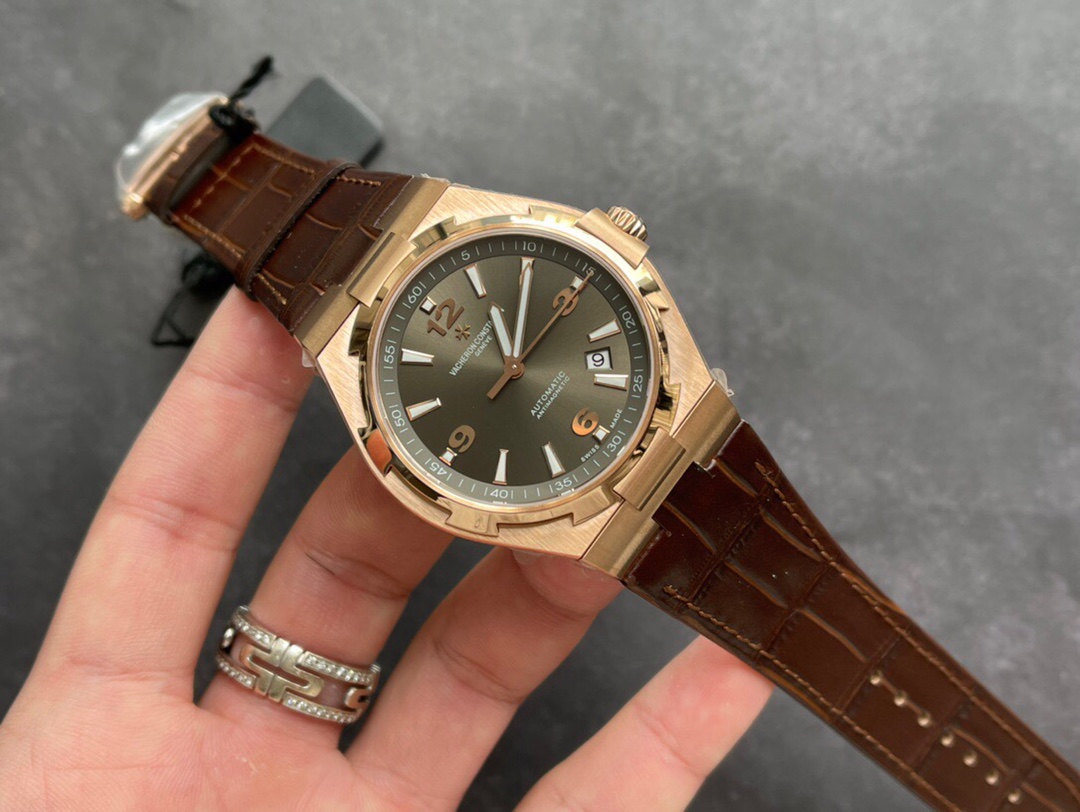 Vacheron Constantin Overseas Grey Dial Watch – IW-0946 - Image 2