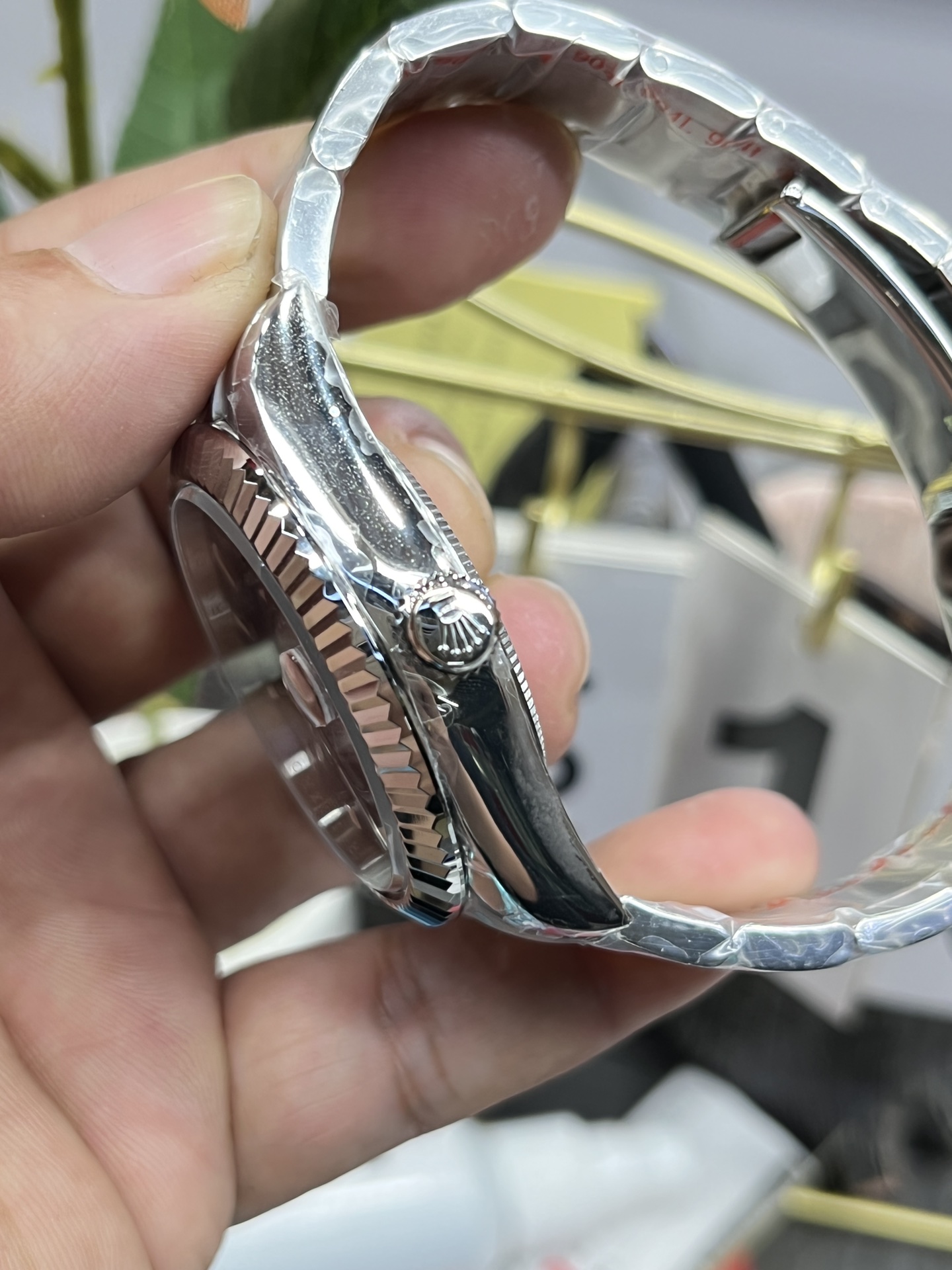 Classic 42 mm Watch – IW-3274 - Image 6