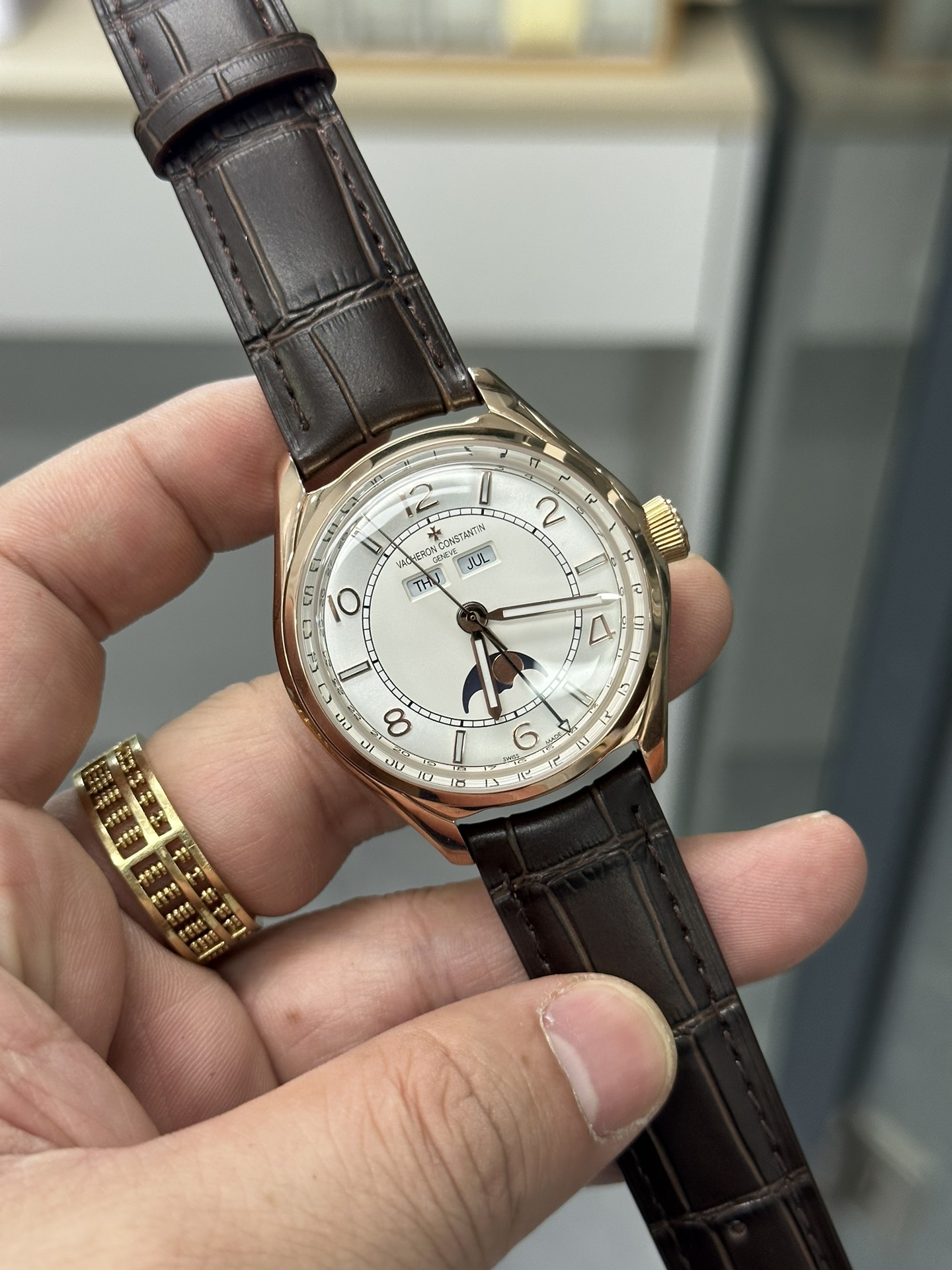 Vacheron Constantin Classic Moonphase Watch – IW-0943 - Image 2