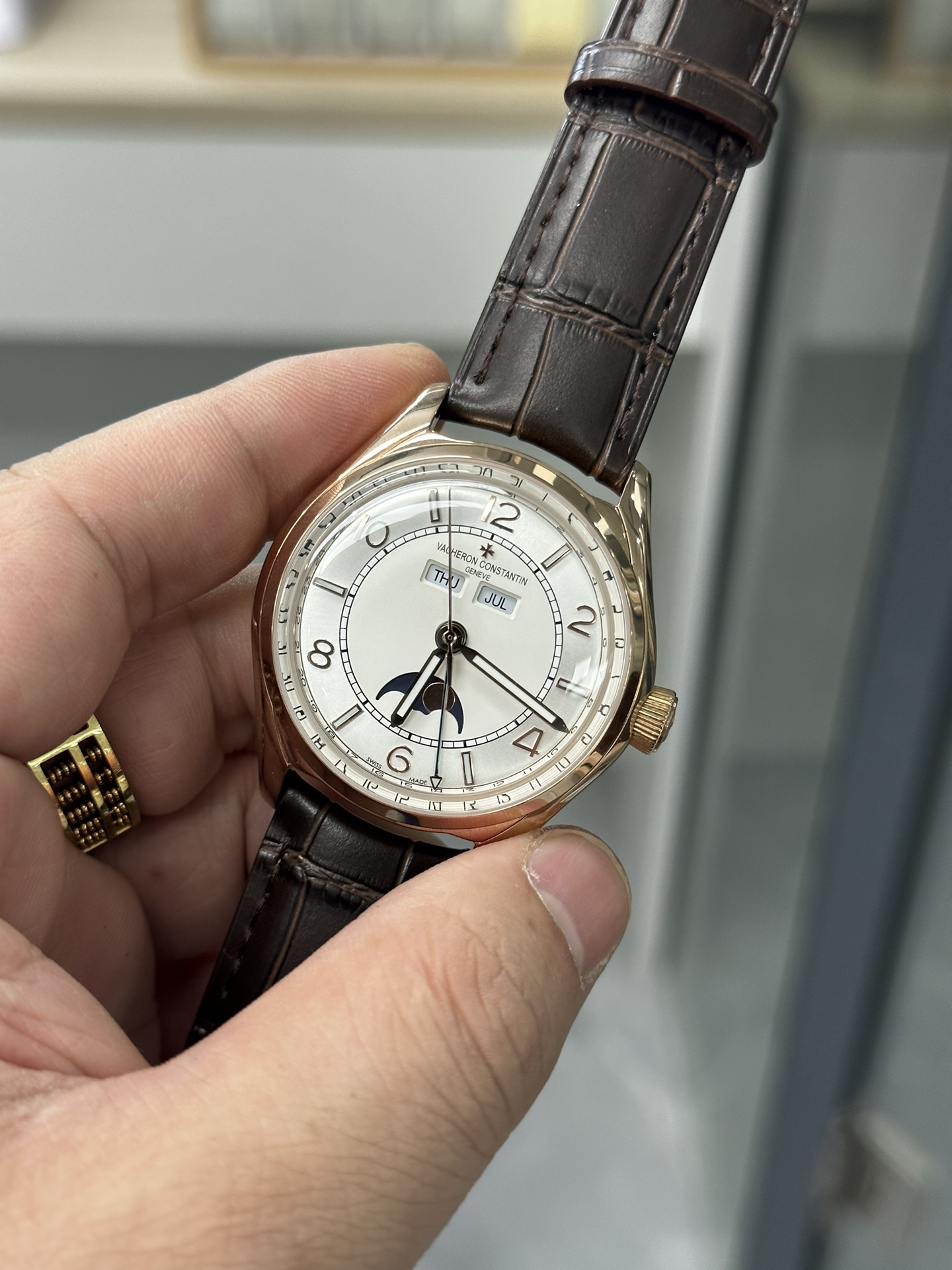 Vacheron Constantin Classic Moonphase Watch – IW-0943 - Image 3