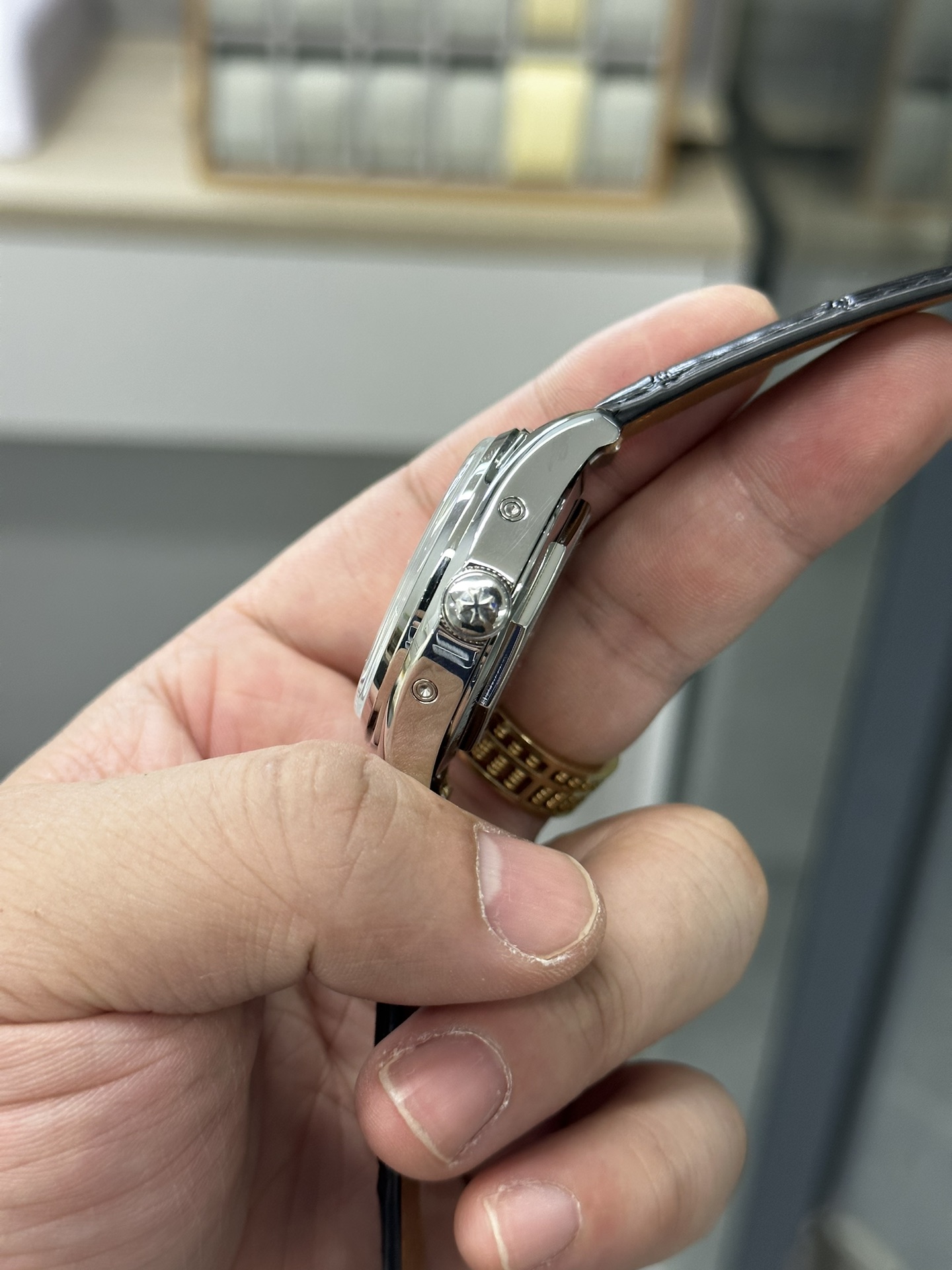Vacheron Constantin Classic Moonphase Watch – IW-0944 - Image 4