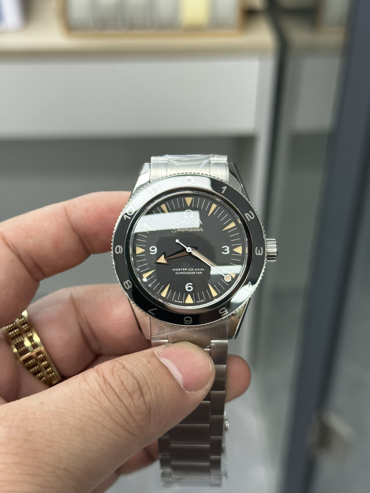 Classic Watch – IW-1365 - Image 2