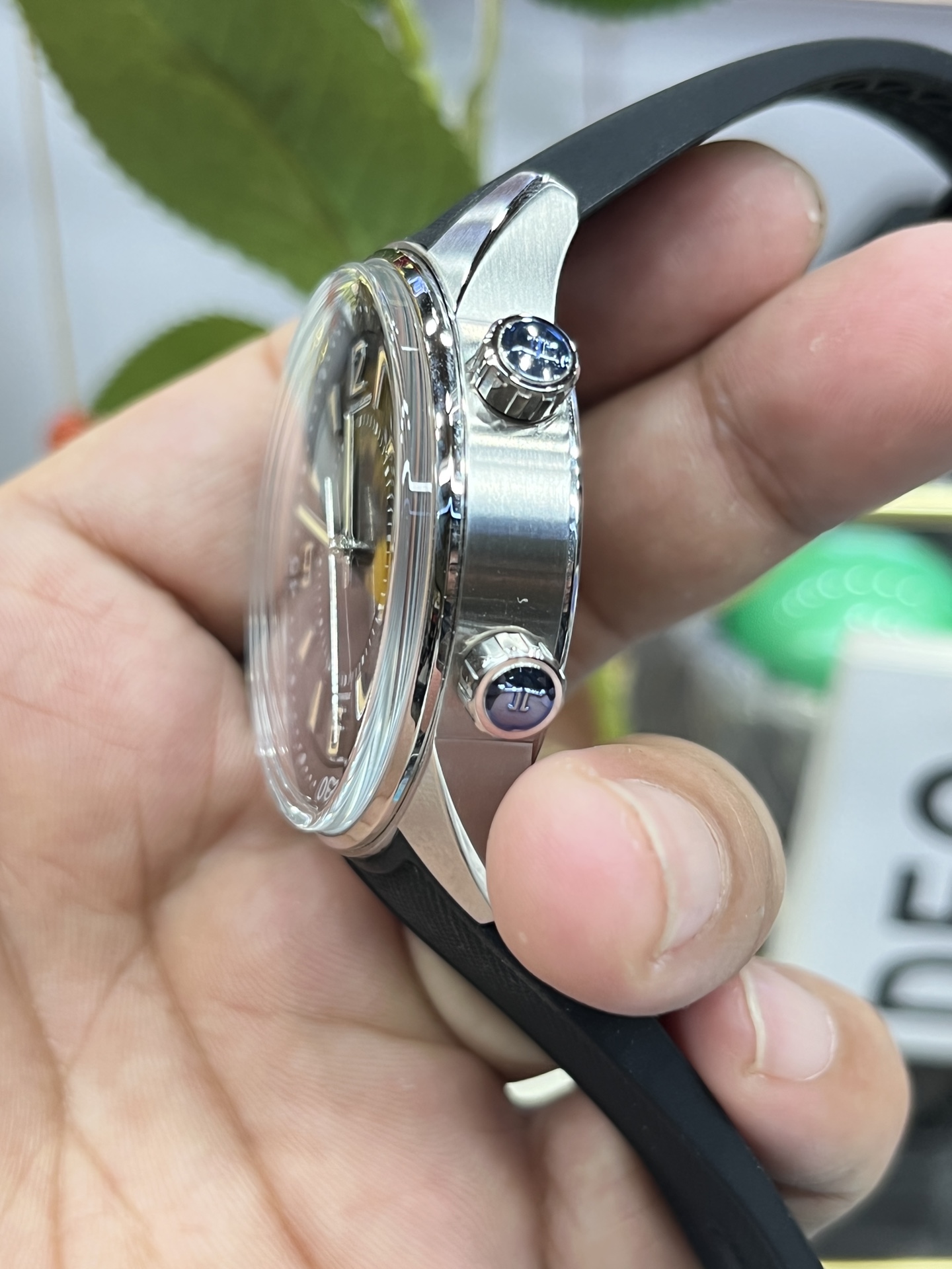 Classic 42 mm Watch – IW-0444 - Image 6