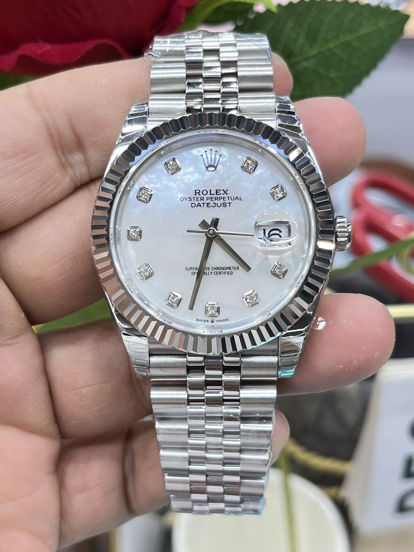 Datejust Mother-of-Pearl Dial Watch – IW-3280 - Image 5