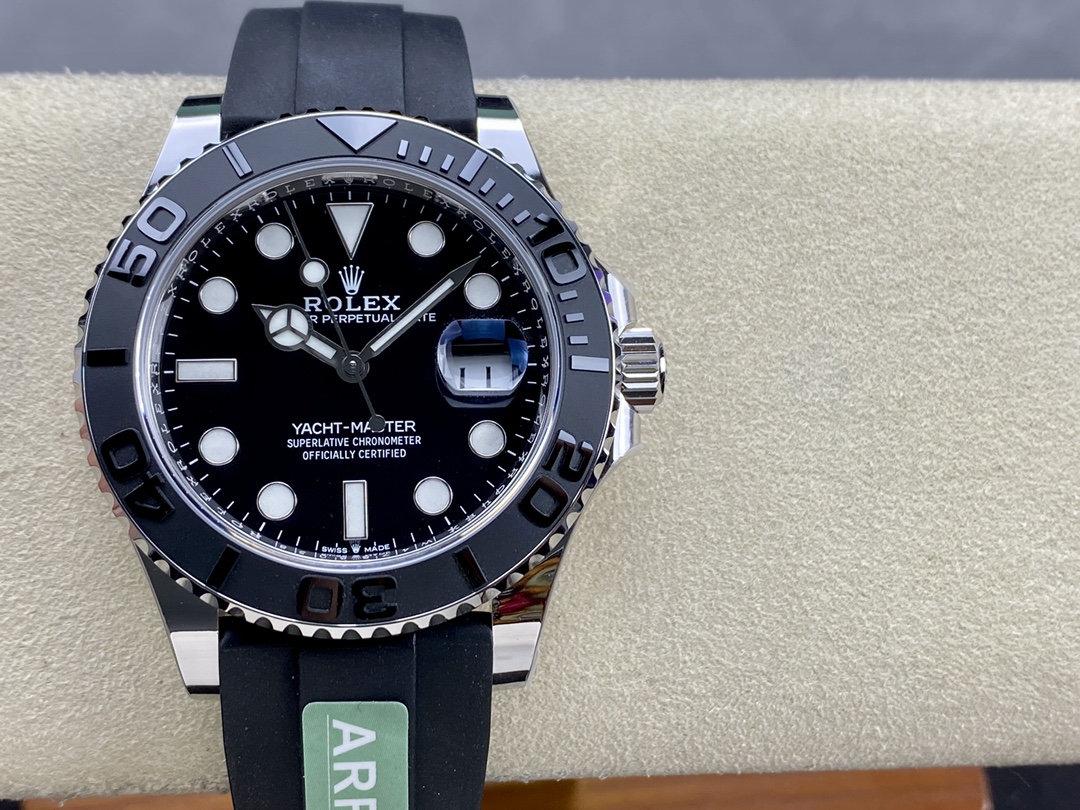 Yacht-Master 42 mm Watch – IW-3561